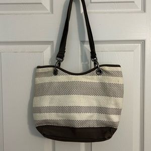 “Thirty-One” Shoulder Bag.